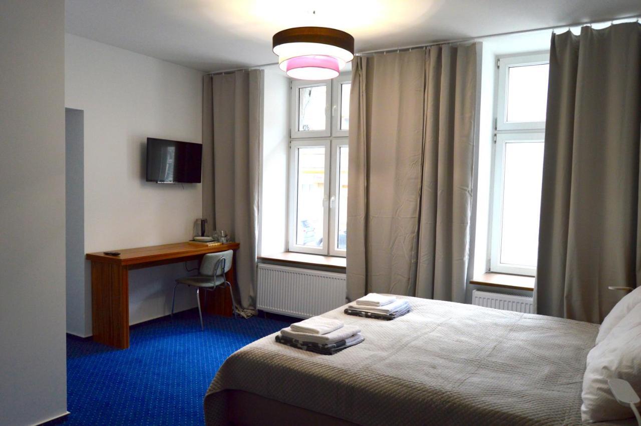 Apartamenty Next To Galeria كاتوفيتسه المظهر الخارجي الصورة