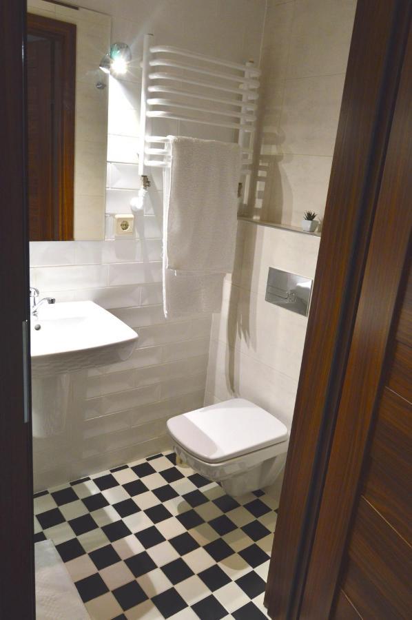 Apartamenty Next To Galeria كاتوفيتسه المظهر الخارجي الصورة