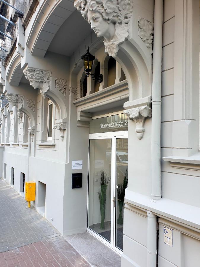 Apartamenty Next To Galeria كاتوفيتسه المظهر الخارجي الصورة